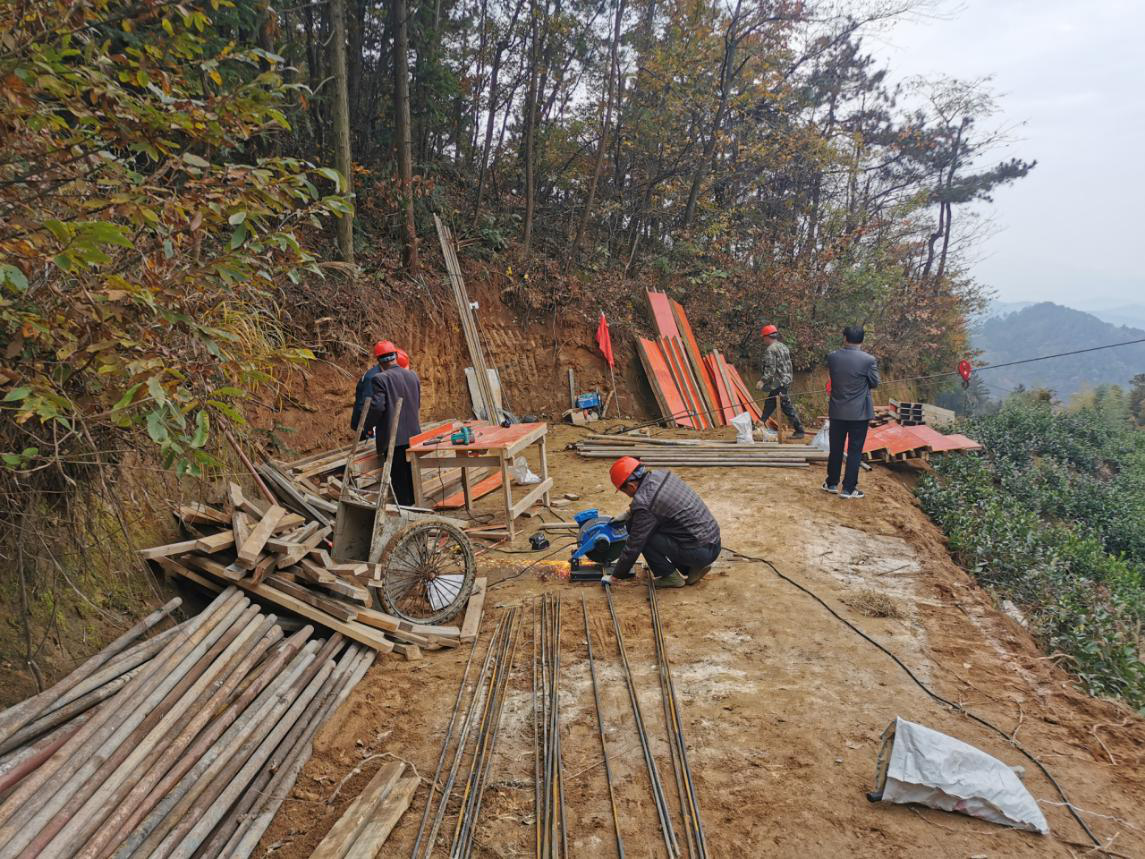 銅鑼寨景區(qū)升級改造項目開工建設(shè)